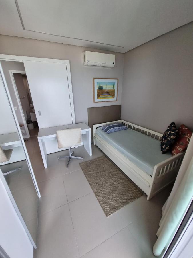 Apto Top Com Vista Pro Mar Em Condominio Completo Em Frente A Praia! Santos  Luaran gambar